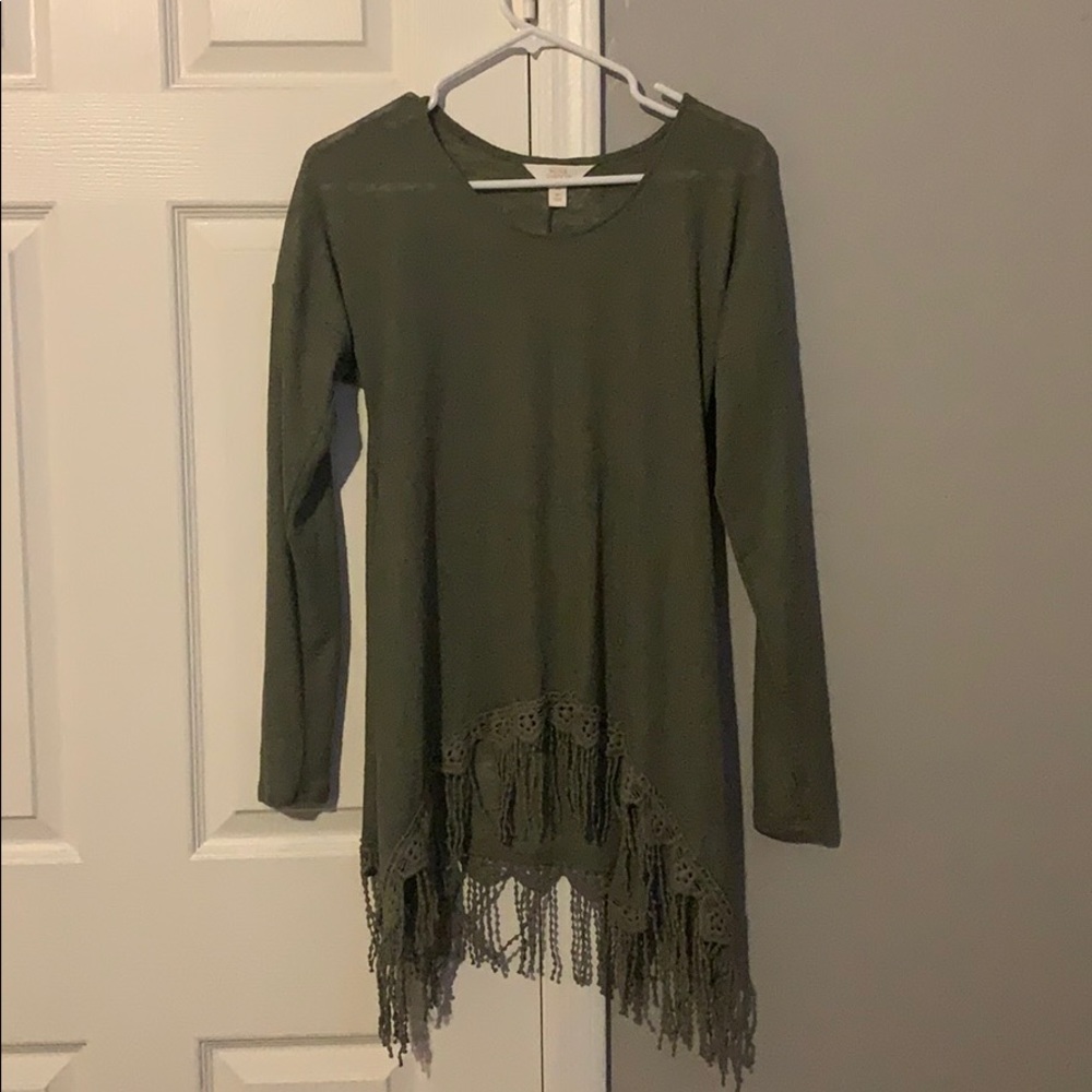 Navy green long sleeve shirt